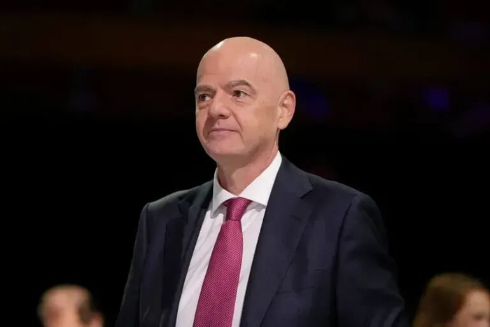 kaiyun-因凡蒂诺：捂嘴若涉歧视应罚下并作有罪推定，否则为何捂嘴|嘴巴|本菲卡|本菲卡足球俱乐部|国际足球协会|普雷斯蒂安尼_新浪体育_新浪新闻