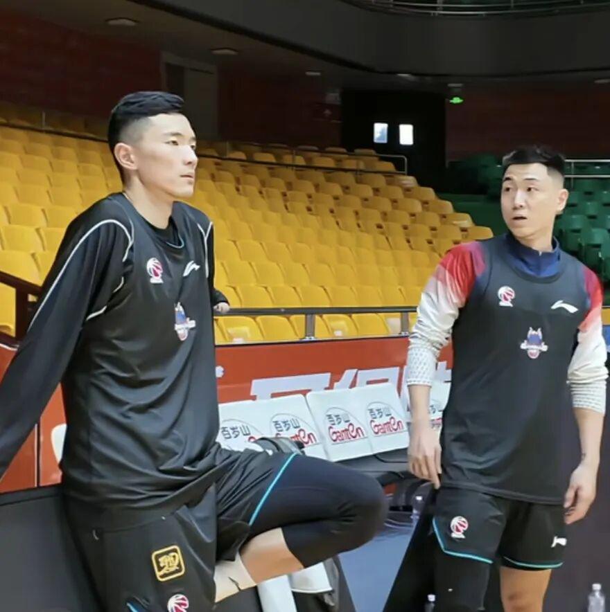 kaiyun-高诗岩归队+双外援就位！山东男篮出征广州，节后首战验成色